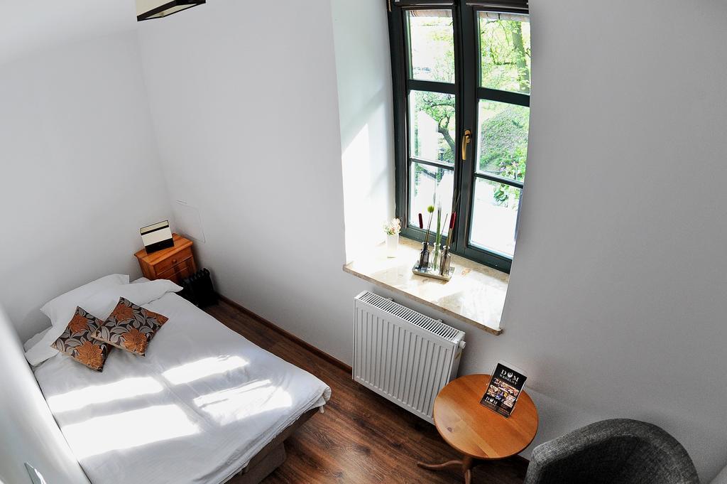 エルブロンク Koronaホステル 部屋 写真
